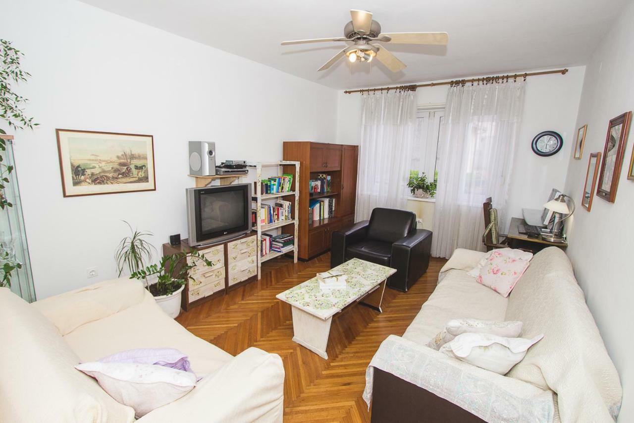Apartment Ema 希贝尼克 外观 照片