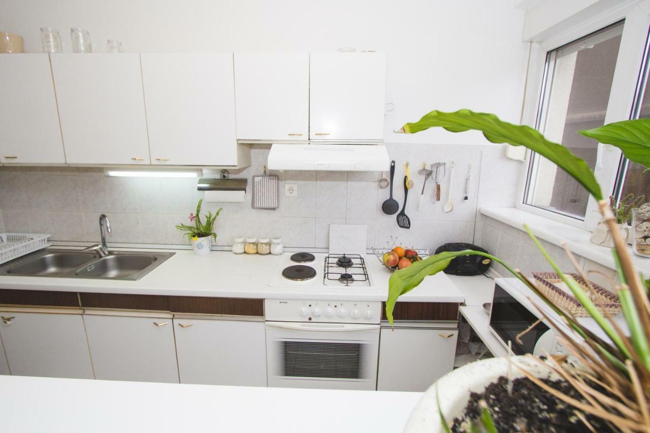 Apartment Ema 希贝尼克 外观 照片